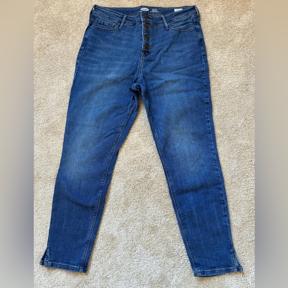 Size 14, Old Navy rockstar, super skinny, high-rise jeans